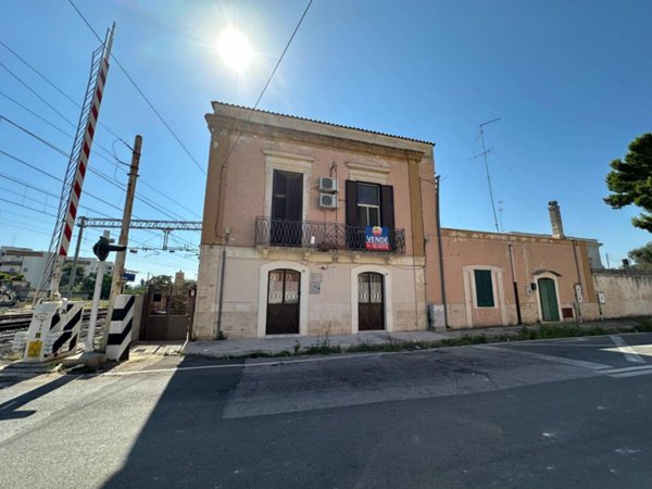 casa indipendente in vendita a Bari in zona Santo Spirito