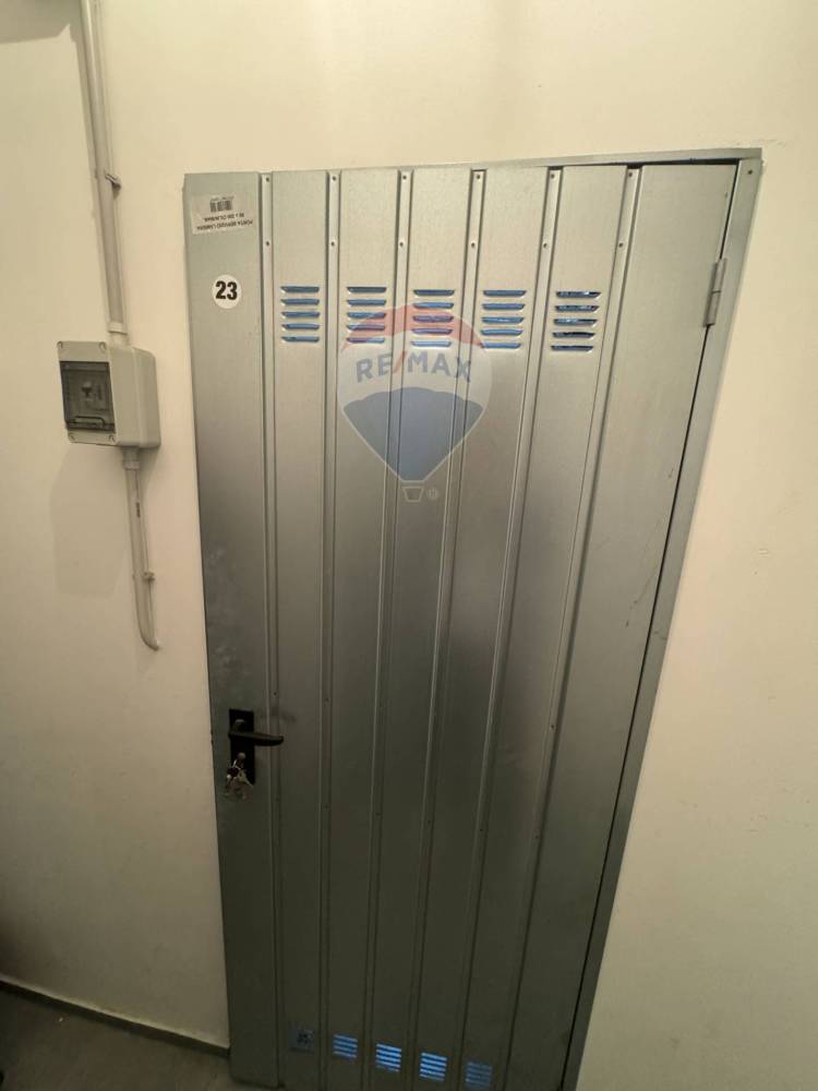 locale di sgombero in vendita a Bari in zona Libertà