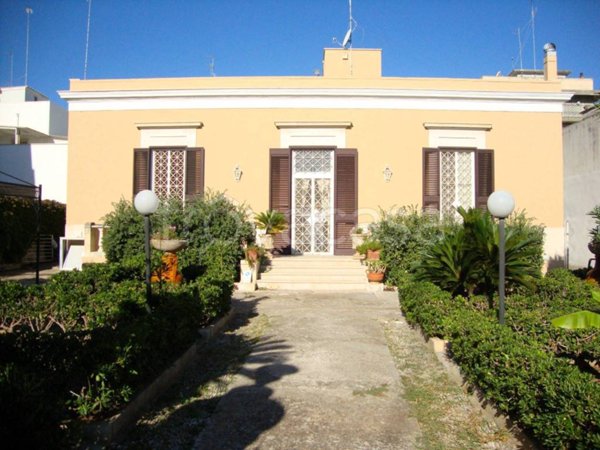 casa indipendente in vendita a Bari in zona Santo Spirito