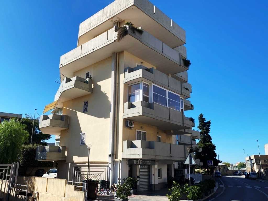 appartamento in vendita a Bari in zona Carbonara