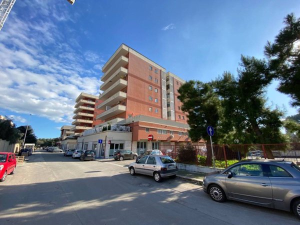 appartamento in vendita a Bari in zona Carbonara