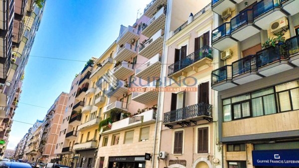 appartamento in vendita a Bari in zona Murat