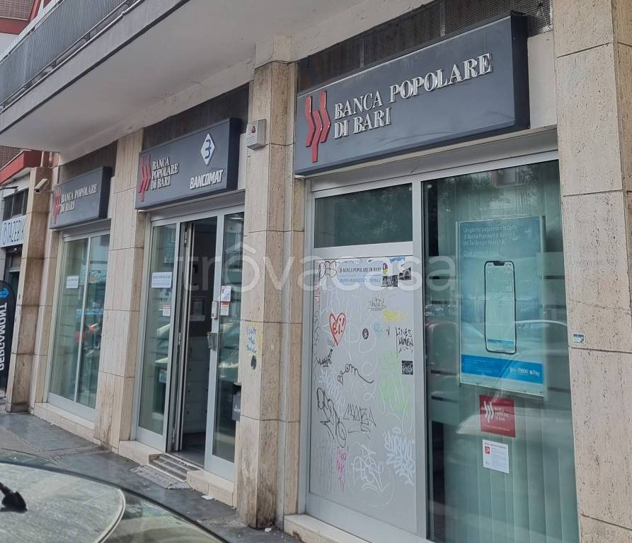 negozio in vendita a Bari in zona San Pasquale