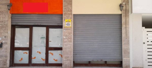 locale commerciale in vendita a Bari in zona San Pasquale