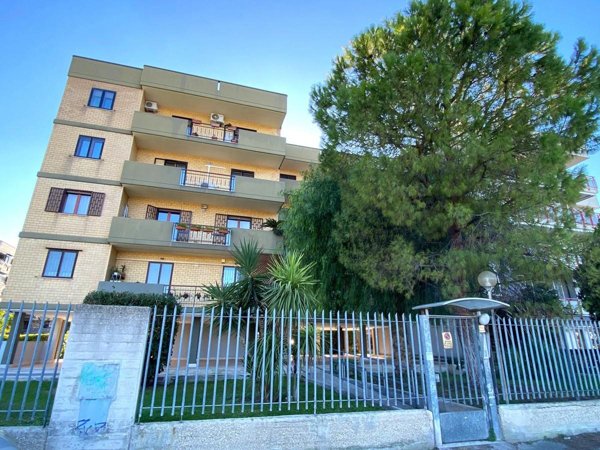 appartamento in vendita a Bari in zona Poggiofranco