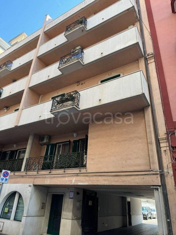 appartamento in vendita a Bari in zona Libertà