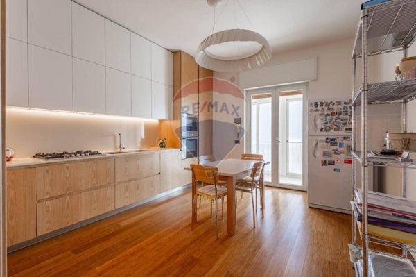 appartamento in vendita a Bari in zona Murat