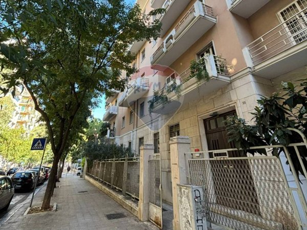 appartamento in vendita a Bari in zona Picone