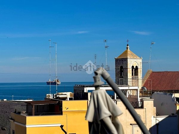 appartamento in vendita a Bari in zona Città Vecchia