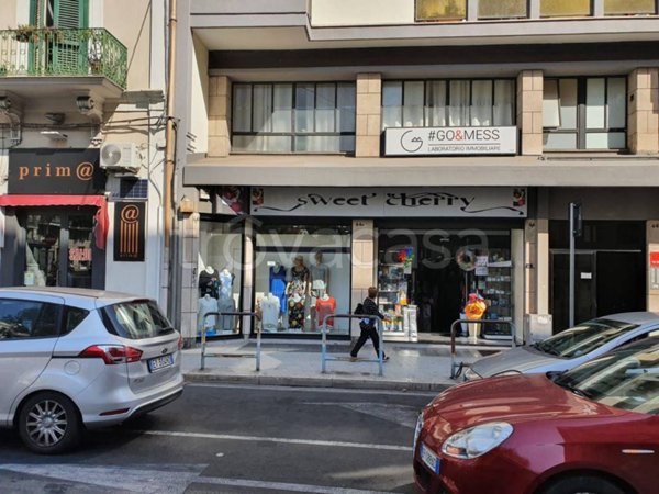 negozio in vendita a Bari in zona Madonnella