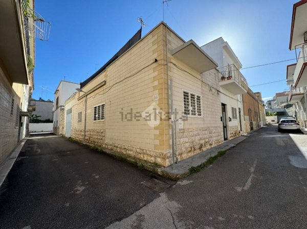 appartamento in vendita a Bari in zona Palese/Macchie