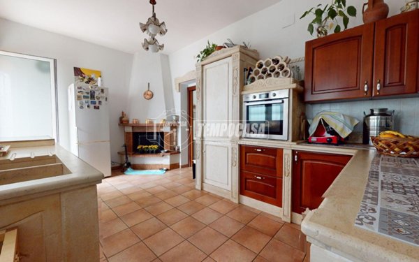 casa indipendente in vendita a Bari in zona Ceglie del Campo