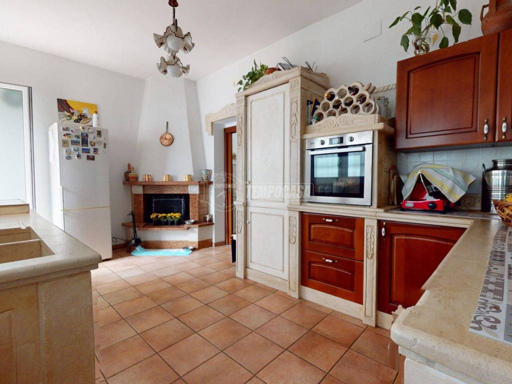 casa indipendente in vendita a Bari in zona Ceglie del Campo
