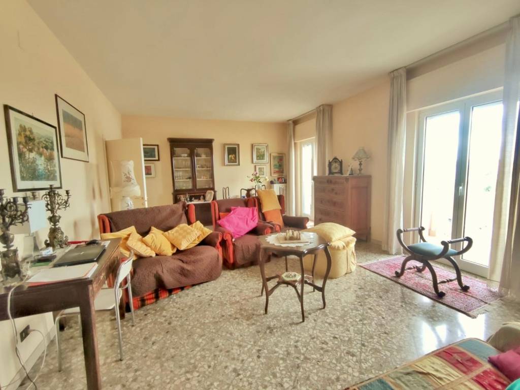 appartamento in vendita a Bari in zona Japigia