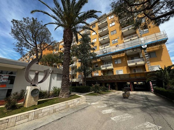 appartamento in vendita a Bari in zona Carrassi