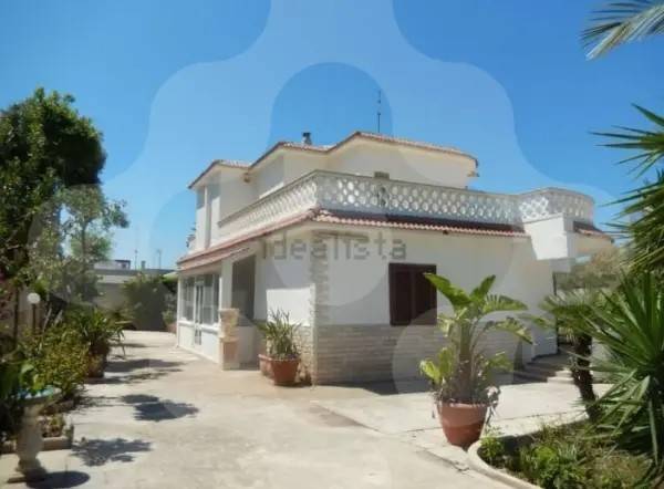 casa indipendente in vendita a Bari in zona Santo Spirito