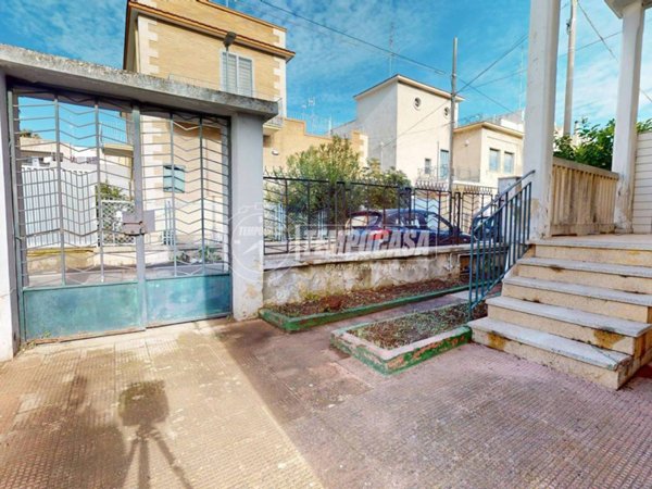 casa indipendente in vendita a Bari in zona Carbonara