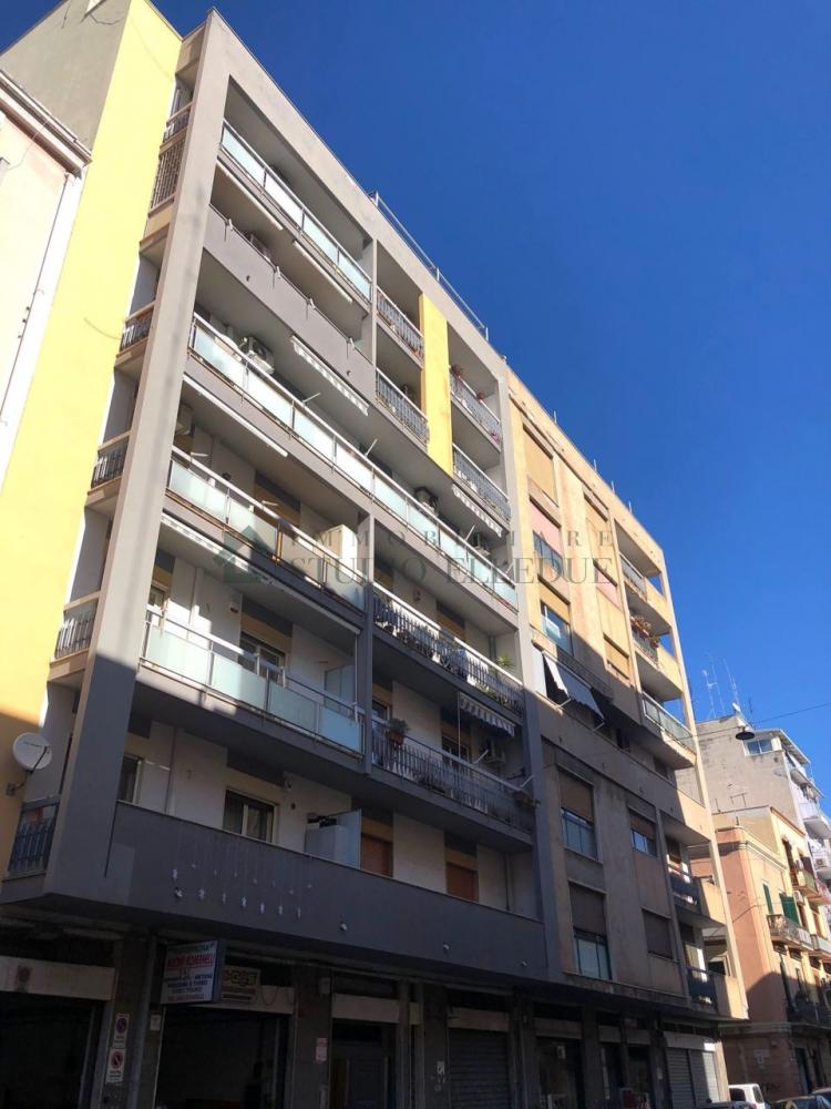 negozio in vendita a Bari