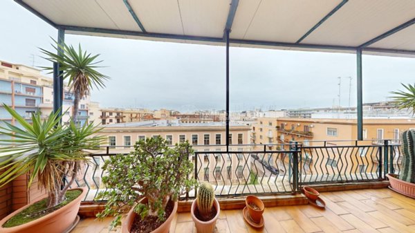 appartamento in vendita a Bari in zona Carrassi