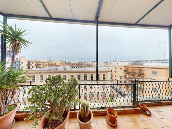 appartamento in vendita a Bari in zona Carrassi
