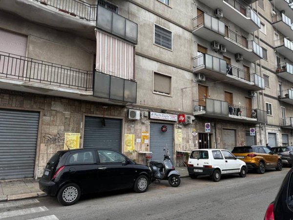 negozio in vendita a Bari in zona Libertà