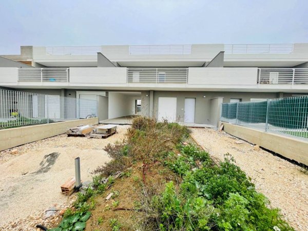 casa indipendente in vendita a Bari in zona Carbonara