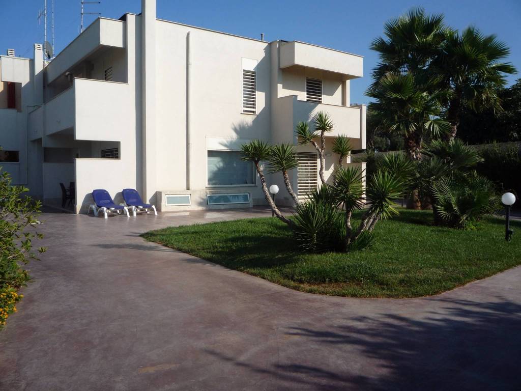 casa indipendente in vendita a Bari in zona Japigia
