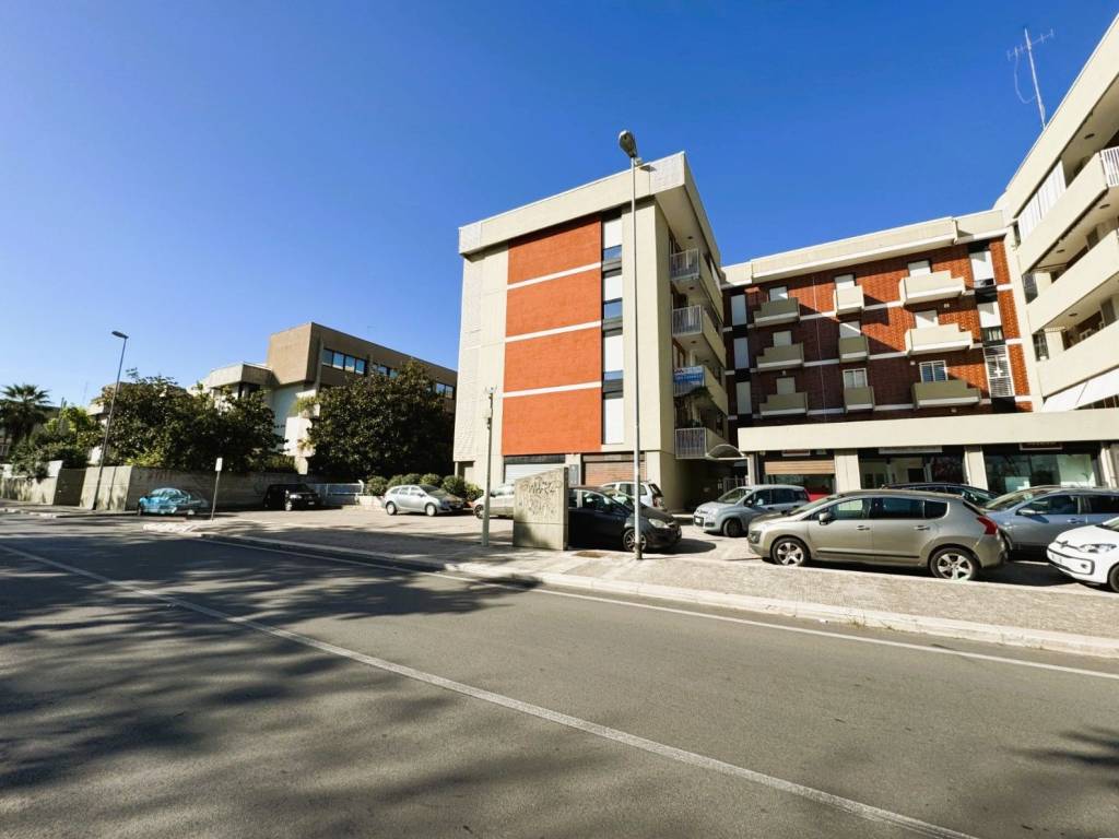 appartamento in vendita a Bari in zona Poggiofranco