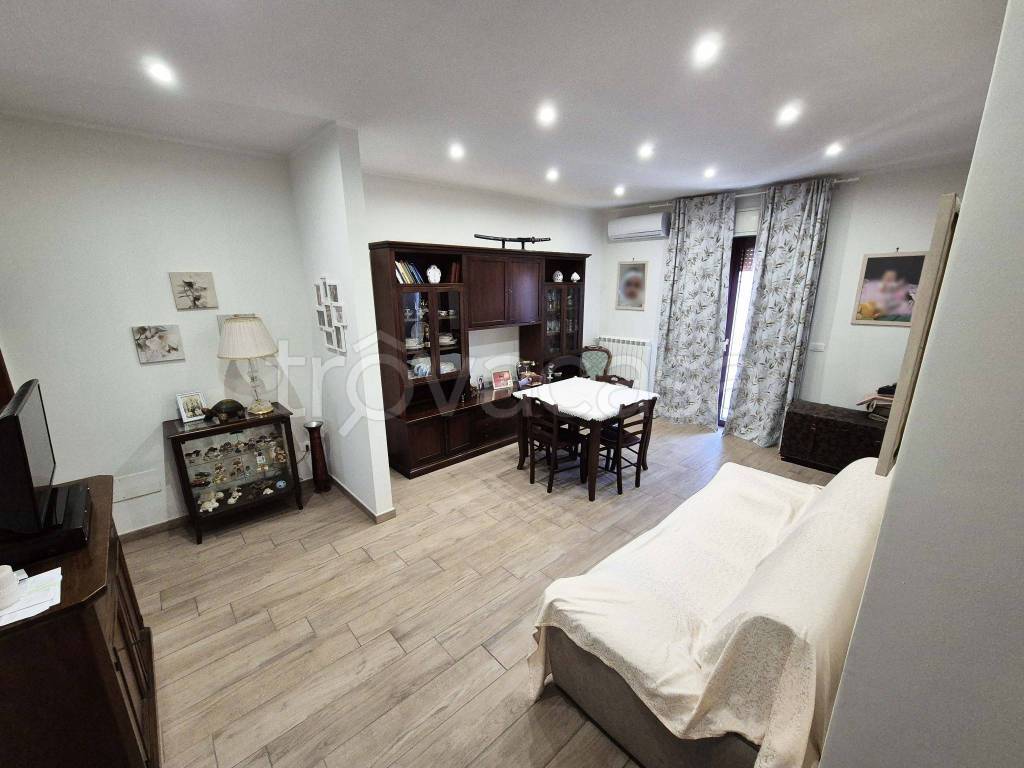 appartamento in vendita a Bari in zona Libertà