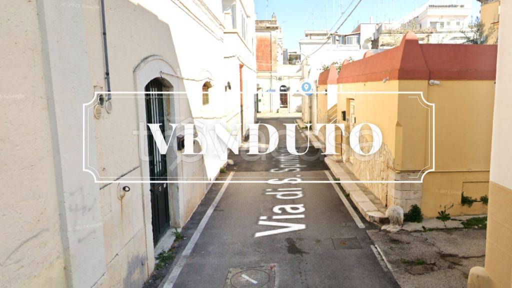 trivano in vendita a Bari in zona Murat