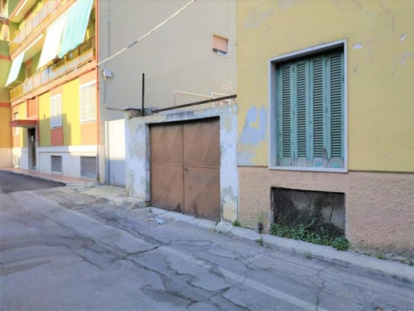 casa indipendente in vendita a Bari in zona Carbonara