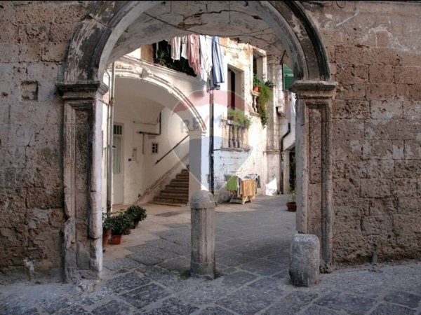appartamento in vendita a Bari in zona Città Vecchia