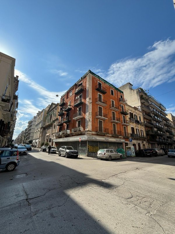 appartamento in vendita a Bari in zona Murat