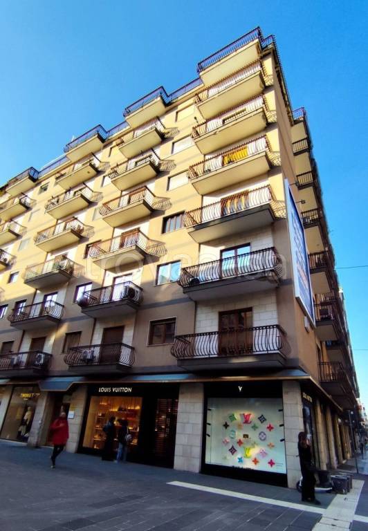 appartamento in vendita a Bari in zona Murat