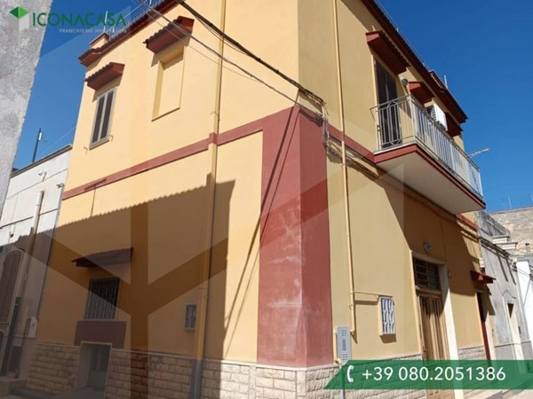 casa indipendente in vendita a Bari in zona Ceglie del Campo