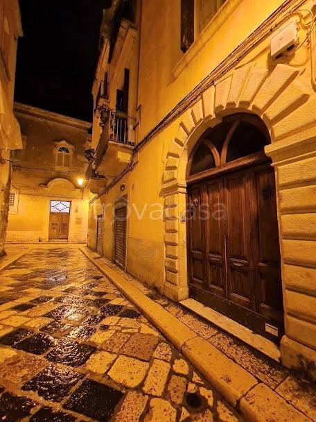 appartamento in vendita a Bari in zona Città Vecchia