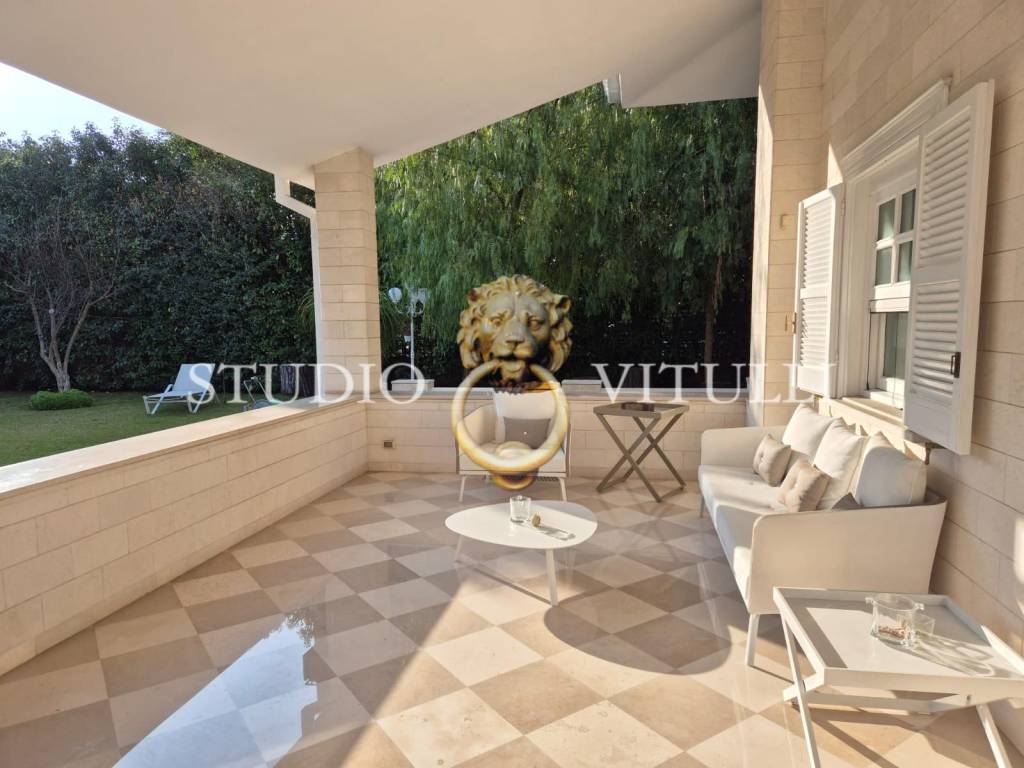 casa indipendente in vendita a Bari in zona Poggiofranco