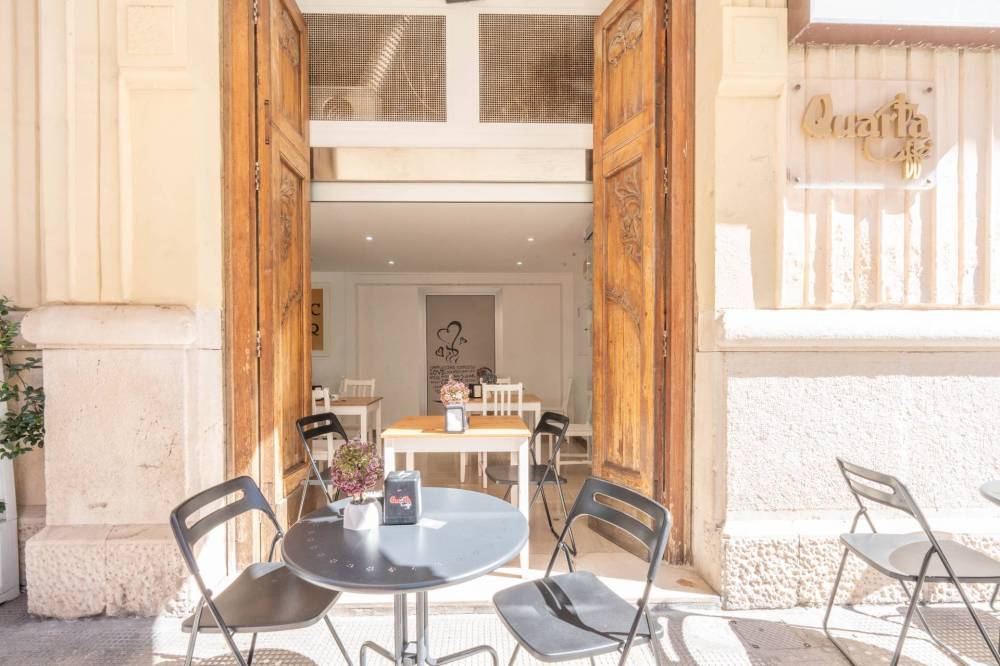 negozio in vendita a Bari in zona Murat