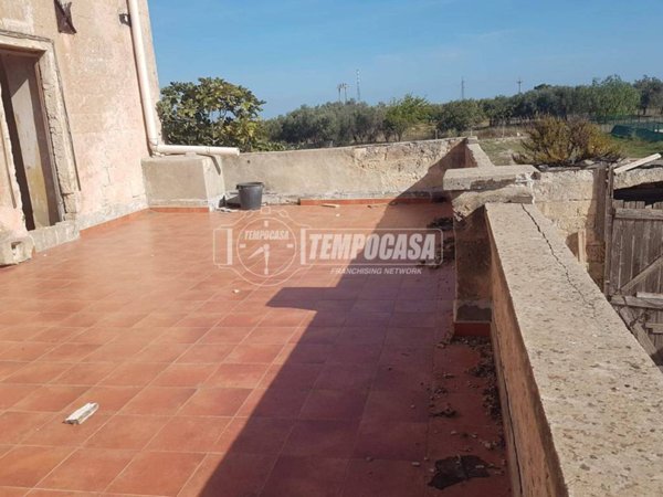 casa indipendente in vendita a Bari in zona San Giorgio