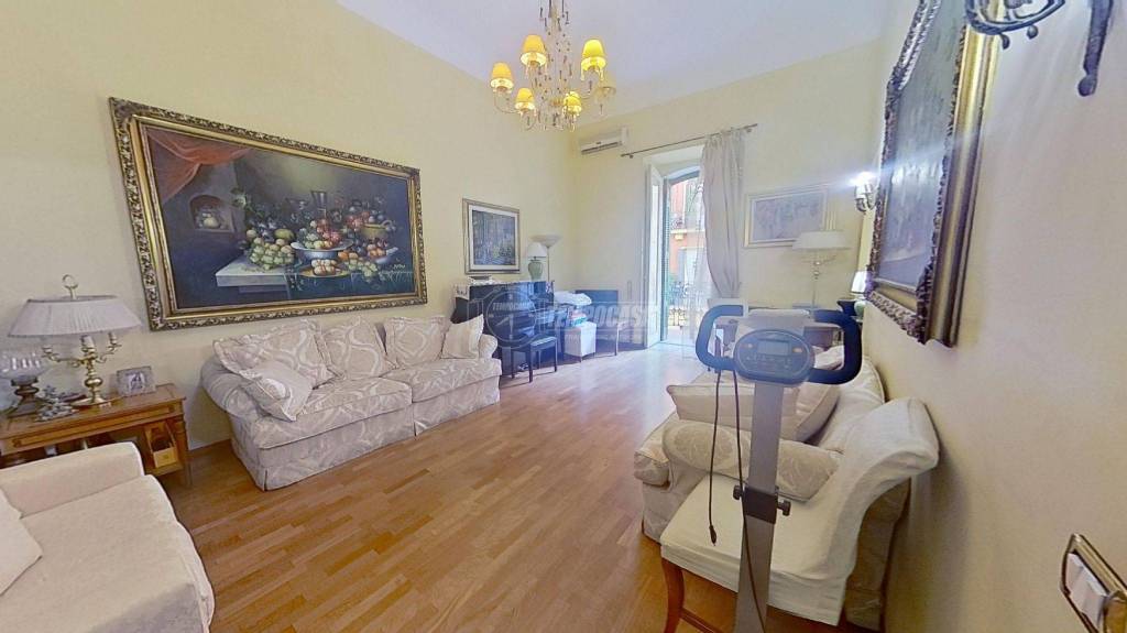 appartamento in vendita a Bari in zona Murat