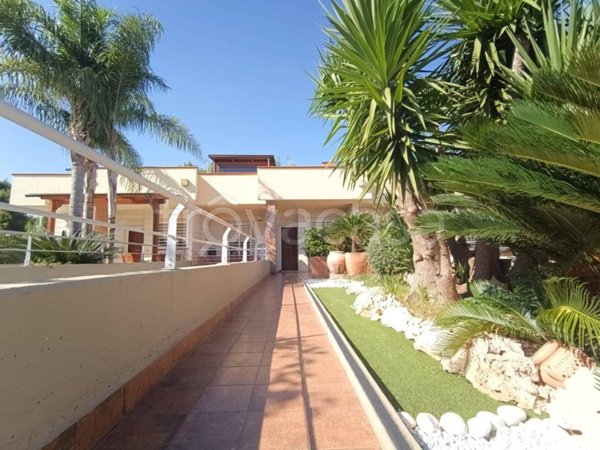 casa indipendente in vendita a Bari in zona Japigia