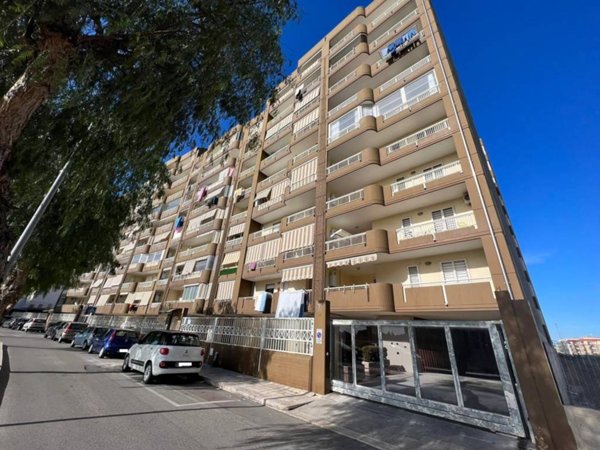 appartamento in vendita a Bari in zona San Paolo