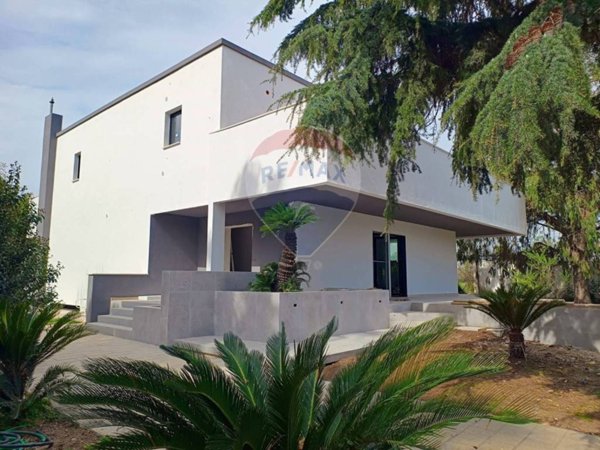 casa indipendente in vendita a Bari in zona Ceglie del Campo