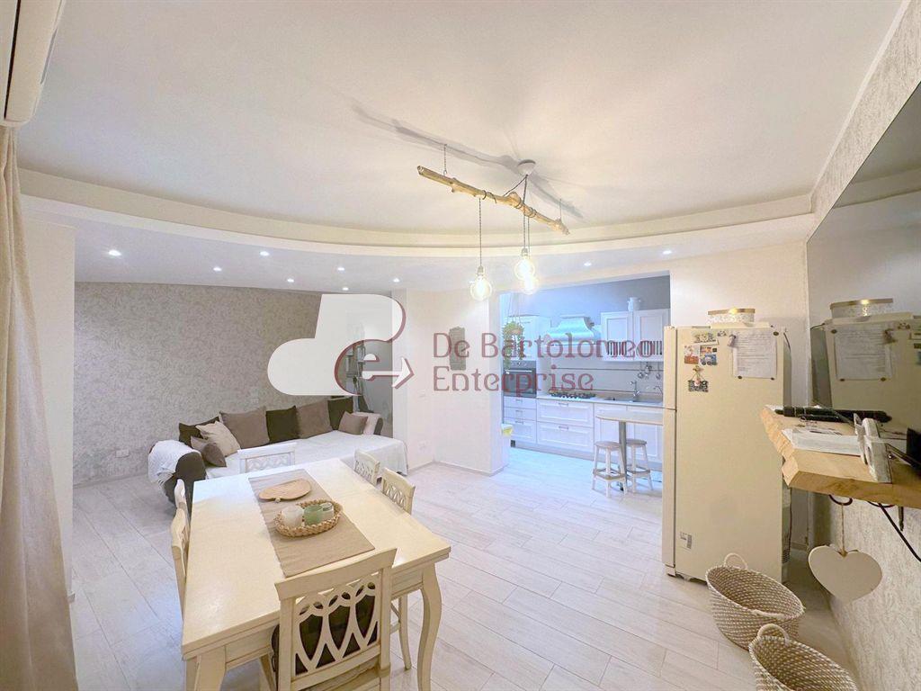 casa indipendente in vendita a Bari in zona Mungivacca