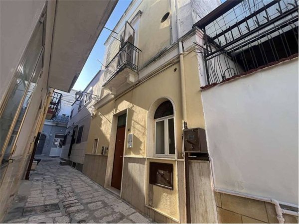 casa indipendente in vendita a Bari in zona Ceglie del Campo