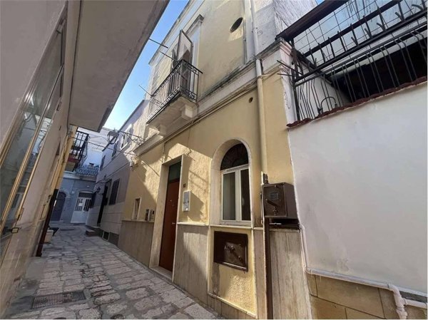 casa indipendente in vendita a Bari in zona Ceglie del Campo
