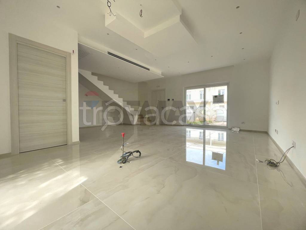 casa indipendente in vendita a Bari in zona Carbonara