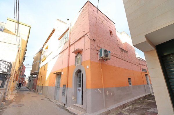 casa indipendente in vendita a Bari in zona Carbonara