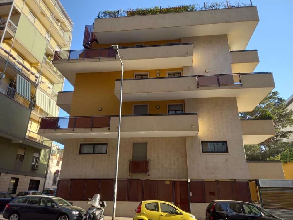 ufficio in vendita a Bari