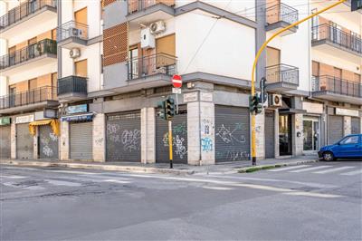 negozio in vendita a Bari in zona San Pasquale